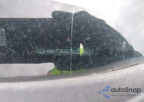 2016 Hyundai Veloster z USA, uszkodzony, nr VIN KMHTC6AD7GU256577